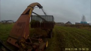 Сенаж заготовка в бурт ！ КИР1.5 в работе