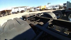 Обзор траков : International Prostar PREMIUM / Freightliner Cascadia  DD13 движок