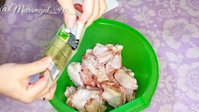 Крылышки в духовке. Балапан қанаттарын духовкада пісіреміз.