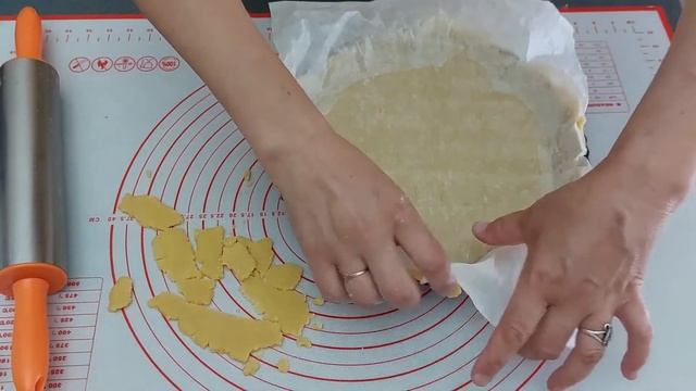 Как правильно раскатать песочное тесто + Бонус в конце