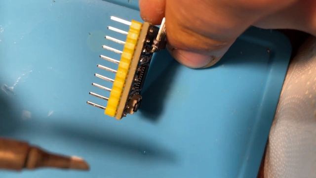 Распайка контактов на отладочных платах микроконтроллеров смотреть онлайн