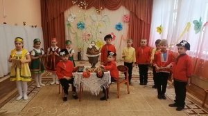 Номинация "Инструментальное творчество". «Было у матери двенадцать дочерей».