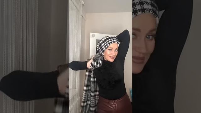 Шапочка+ шарфик сделаем комплект своими руками из палантина/ шарфа смотреть онлайн