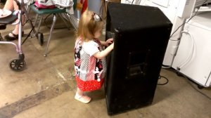 Laila found her place;dancing by the giant speaker