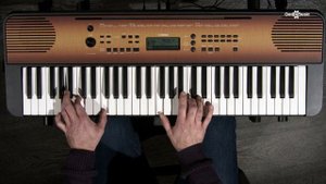 Yamaha PSR E360 Digital Piano, Maple | Gear4music demo