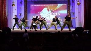 Танец " В небе ночные ведьмы" танцевальный коллектив "Радуга"