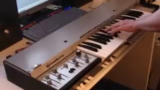 FARFISA SYNTORCHESTRA Analog Synthesizer 1975 | DEMO смотреть онлайн