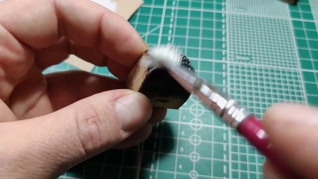 Как сохранить пепел белым при заливке украшения из смолы смотреть онлайн