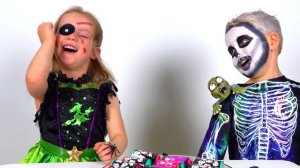 Halloween Trick or Treat Candy Haul with Gaby and Alex
