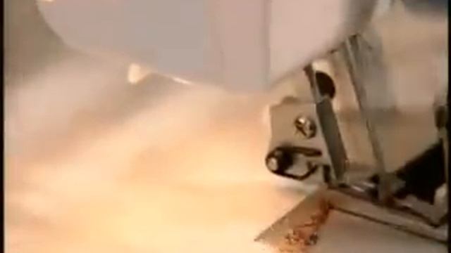 Singer 14SH654 Finishing Touch Serger Instructional Video смотреть онлайн