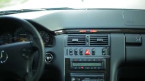 Mercedes-Benz E210 AMG 5.5