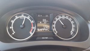 разгон до 100 Шкода рапид 1.6 110 л.с 2017