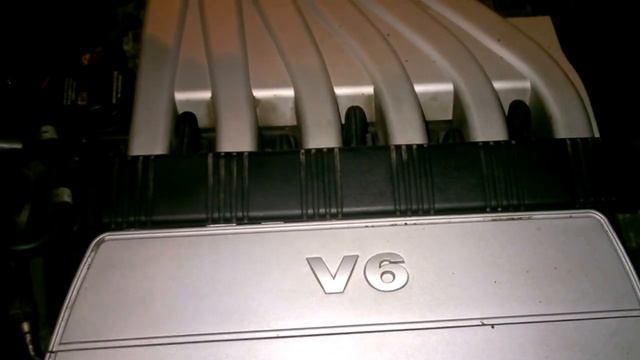 VW passat B6 3,2 VR6 требует замены маслоотделитель смотреть онлайн