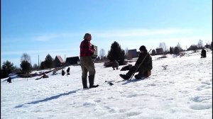 Рыбалка в Удмуртии , Глазовский район , Лезя 19.04.2015 .