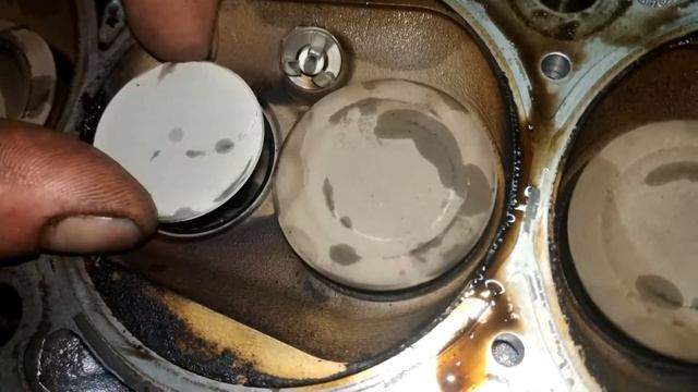 Ремонт двигателя Skoda Octavia 1.6 MPI BSE смотреть онлайн