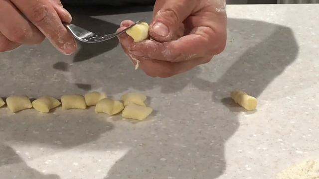 Готовим вместе с Мед-интерпласт - "Ньокки в соусе Песто" смотреть онлайн