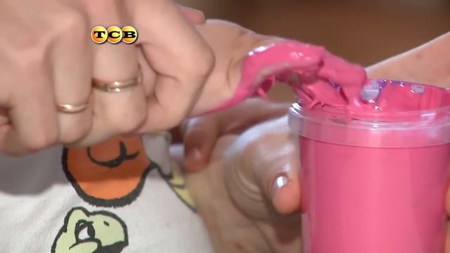 Пальчиковые краски. Учим ребенка рисовать. Мамина школа. ТСВ смотреть онлайн
