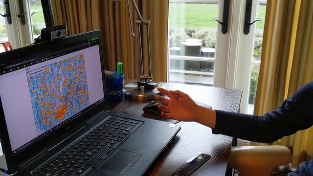 Michael Carper's Game "Burn Stuff" made with Scratch and PRG AI Blocks. смотреть онлайн