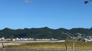 Plane Spotting @ St. Maarten Princess Juliana International Airport ~ Maho Beach (SXM)