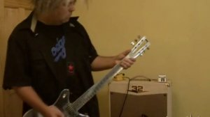 Melvins Lesson: King Buzzo Shows How to Play "Honey Bucket"