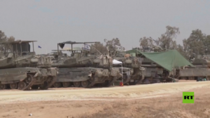 رصد حشود الدبابات والعربات المدرعة الإسرائيلية على الحدود مع جنوب قطاع غزة