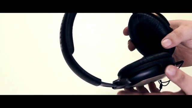 Techniczny Husiek - Słuchawki Sennheiser HD 201 смотреть онлайн