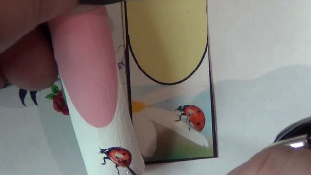 Рисуем божью коровку на ногтях/Божья коровка/Дизайн ногтей/Роспись ногтей/Nail art painting смотреть онлайн