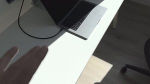 Minimalist Desk Setup 2023 / MacBook Pro 14, Herman Miller Cosm