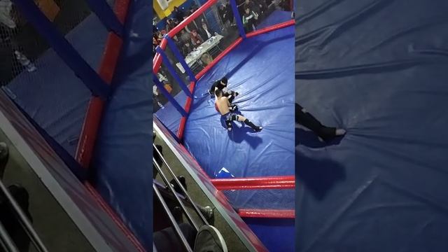 запрещённый удар каленом