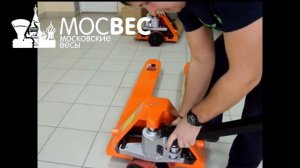 Сборка гидравлической тележки (рокла, рохла, рохля)