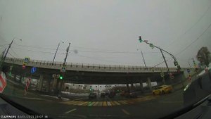 Разделительная полоса. Разметка с изображением тупика.