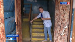 Двое сирот из Болховского детского дома-интерната получили ключи от собственных квартир