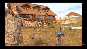 Как стрелять из лука?