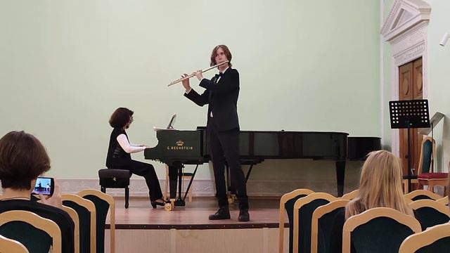 В. Цыбин. Концертное аллегро №2. Исп. Иван Копейчик (флейта), Светлана Таипова (ф-но). смотреть онлайн