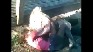 Пьяные Сельские Девчонки выдрали друг дружке все волосы!!!