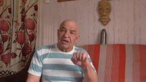 Инструменты , которыми Эвенки легко выделывают шкуры и кожу