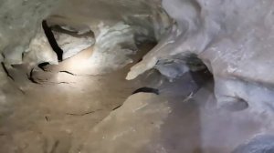 СПУСТИЛИСЬ В ДИКУЮ ПЕЩЕРУ.. А ТАМ... Оренбургская область
