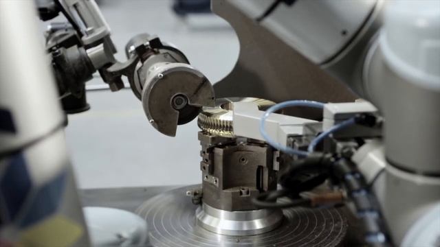 Коллаборативные роботы Universal Robots: отзыв — стоит ли покупать коботов UR?