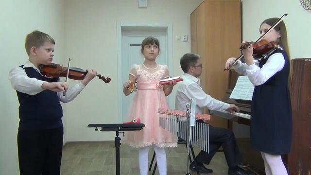 П.И. Чайковский, "Колыбельная песня". Исполняет ансамбль "Самба", рук. Бутурлакина Е.В. смотреть онлайн