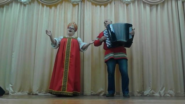 Слова М. Агашиной, музыка Г. Пономаренко "Подари мне платок" смотреть онлайн