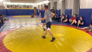 Комбинации бросков стойке. Шамиль Османов