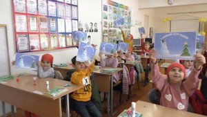 Урок аппликации кружок "Веселая школа"