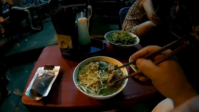 Вьетнам Нячанг 2016.Суп Фо с свининой смотреть онлайн