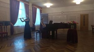 П. Чайковский. Мелодия. Волкова Мария - флейта, Шестакова Наталия - ф-но.
