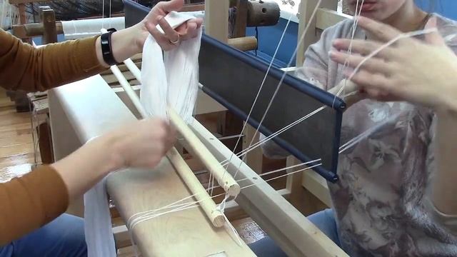 Полная подготовка станка к ткачеству (переизданное) смотреть онлайн