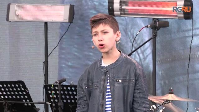 На фестивале "Красная площадь" состоялся конкурс чтецов "Живая классика"