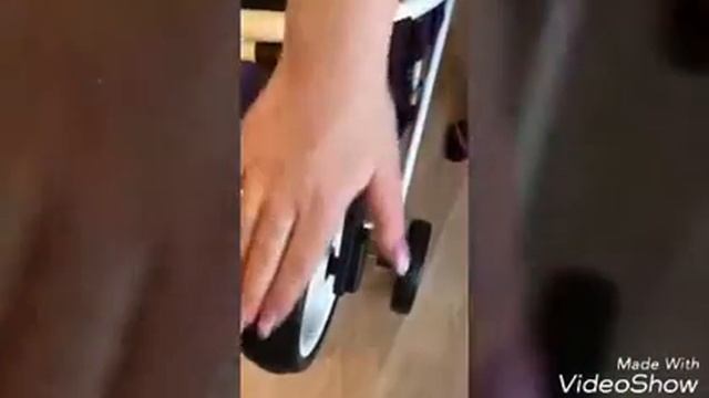 Видео обзор прогулочной коляски CARRELLO Quattro (Карелло Кватро)