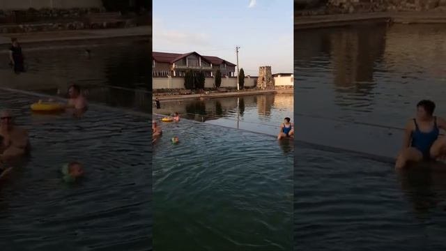 Путешествуем. Кабардино-Балкария. Термальный источник.