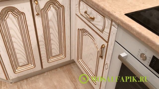 Кухня белая с патиной смотреть онлайн