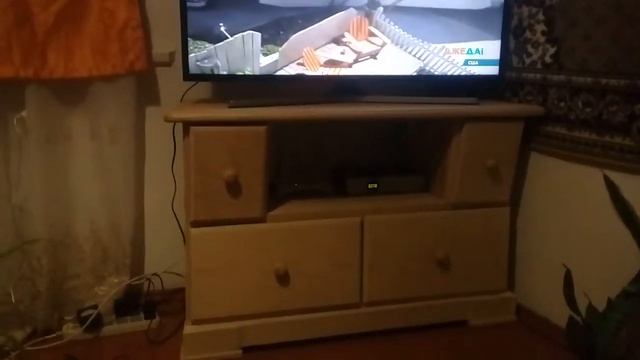 Оригинальная тумбочка под телевизор.Ясень смотреть онлайн